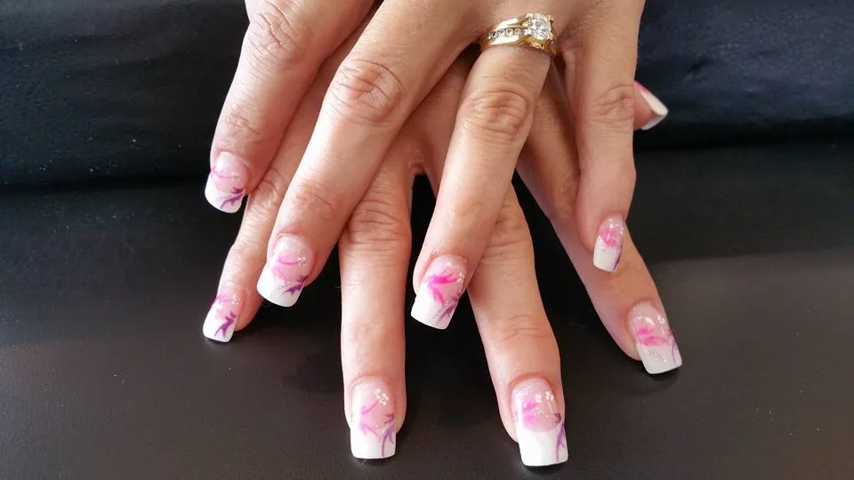 Silk tip nail set Commack NY